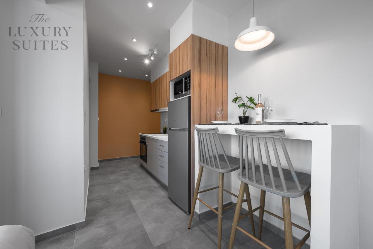 Horizon Apartments, The Luxury Suites เทสซาโลนิกิ ภายนอก รูปภาพ