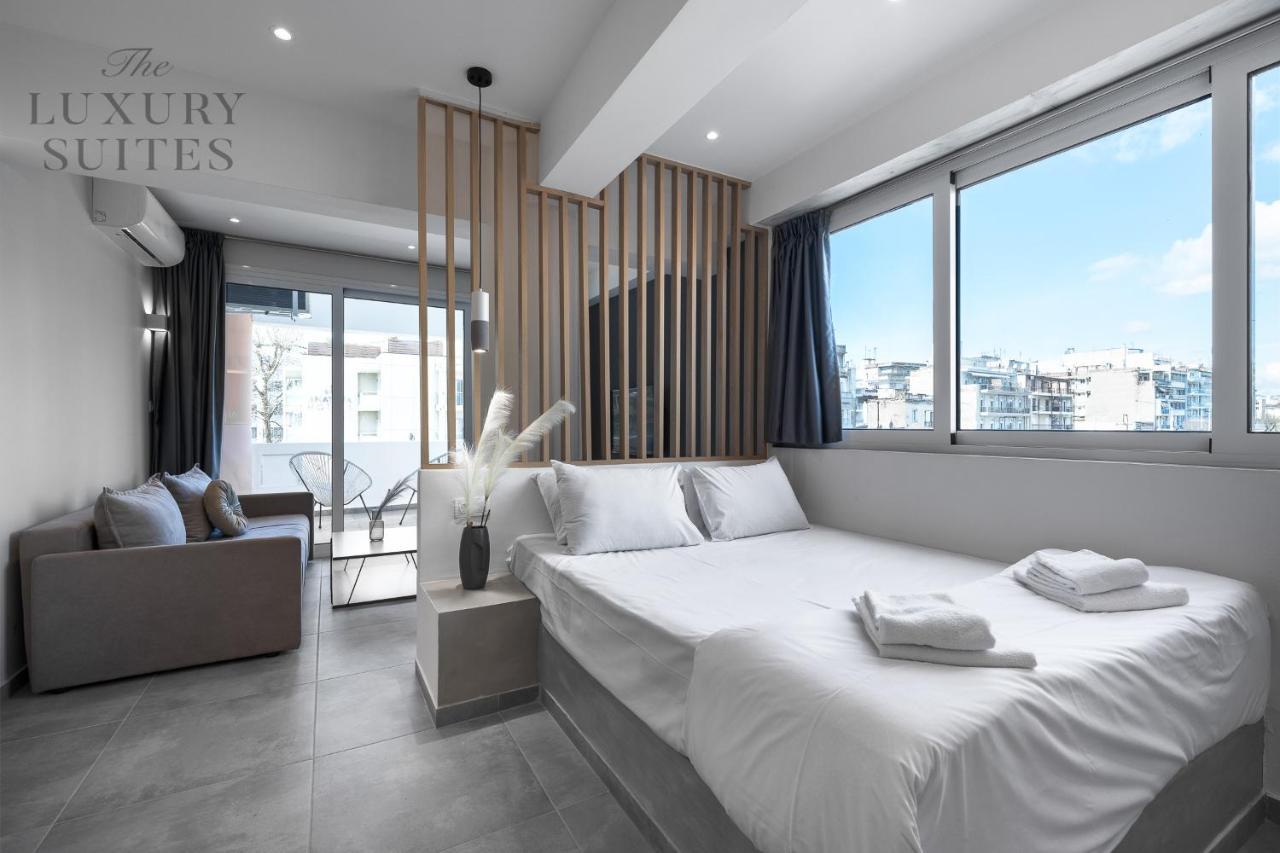Horizon Apartments, The Luxury Suites เทสซาโลนิกิ ภายนอก รูปภาพ