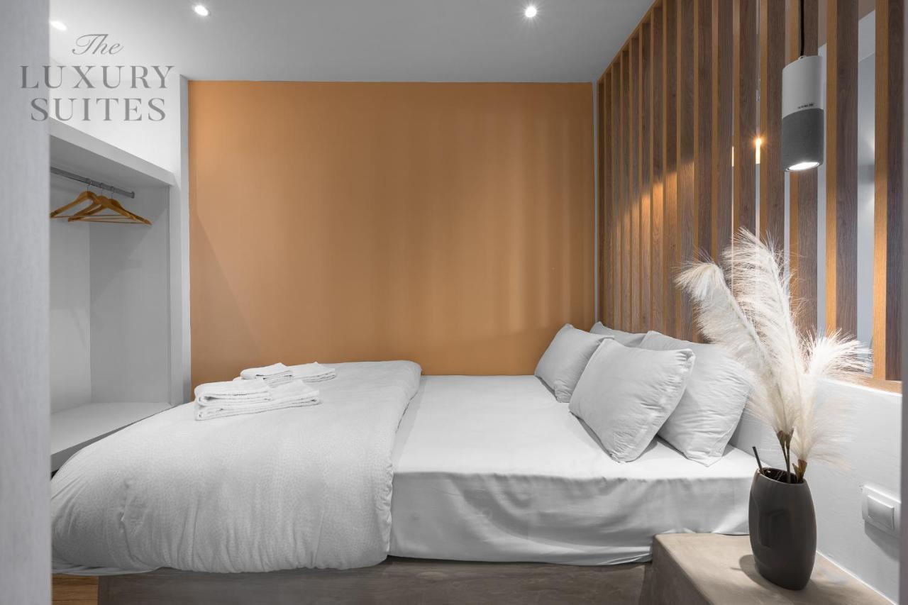 Horizon Apartments, The Luxury Suites เทสซาโลนิกิ ภายนอก รูปภาพ