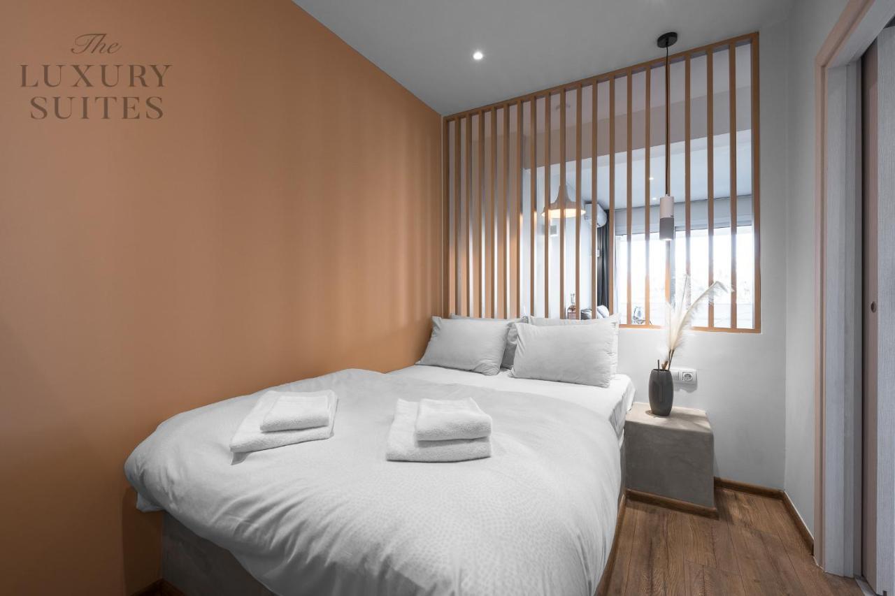 Horizon Apartments, The Luxury Suites เทสซาโลนิกิ ภายนอก รูปภาพ